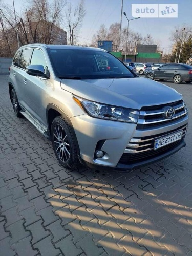 Toyota Highlander 2018