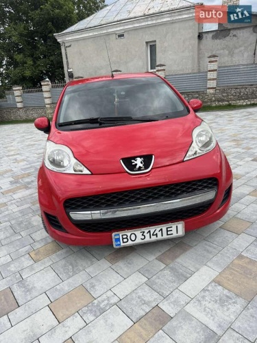 Peugeot 107 2011