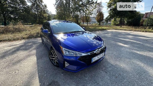 Hyundai Elantra 2019