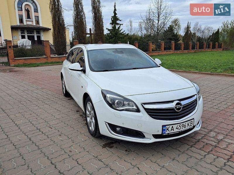 Opel Insignia 2015