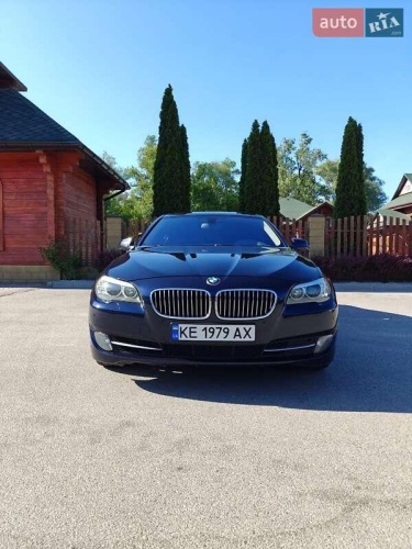 BMW 5 Series 2012