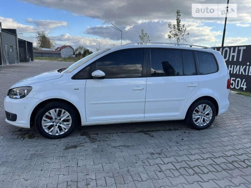 Volkswagen Touran 2014