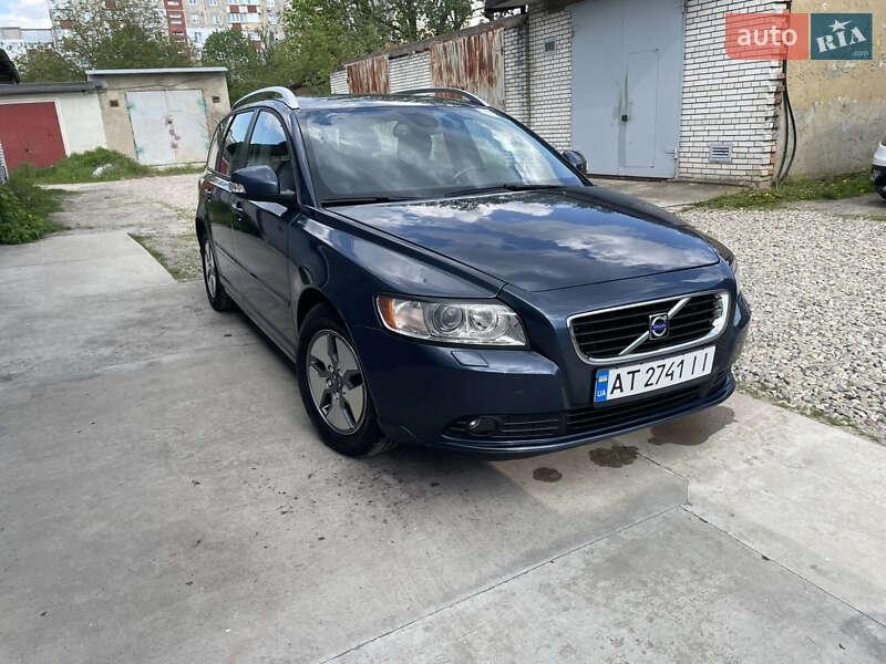 Volvo V50 2010