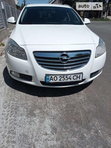 Opel Insignia 2011