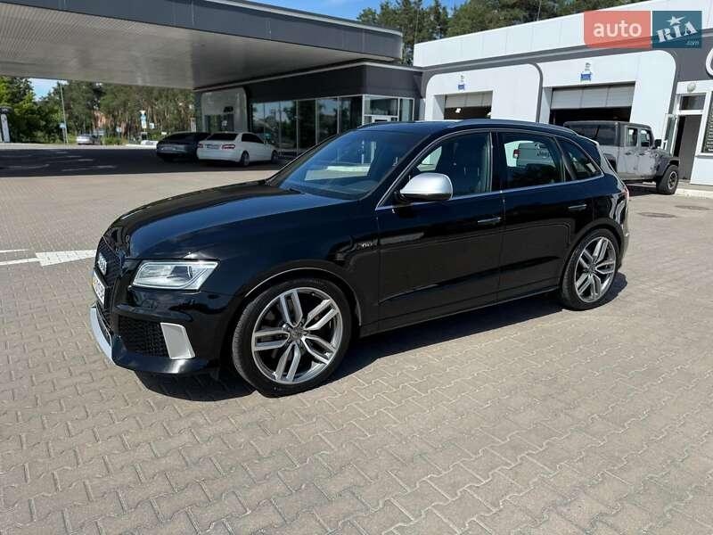 Audi SQ5 2015
