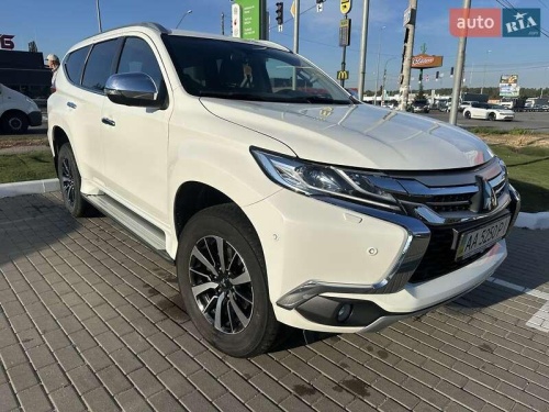 Mitsubishi Pajero Sport 2018