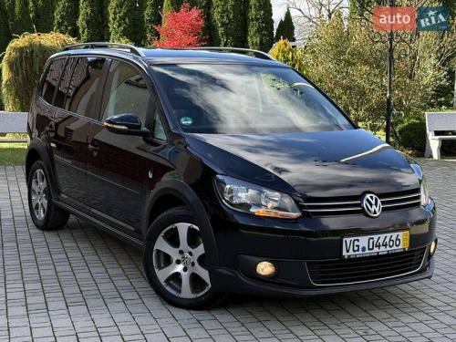 Volkswagen Touran 2011