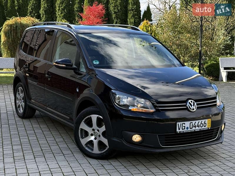 Volkswagen Touran 2011