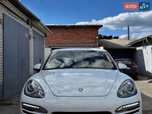Porsche Cayenne 2012