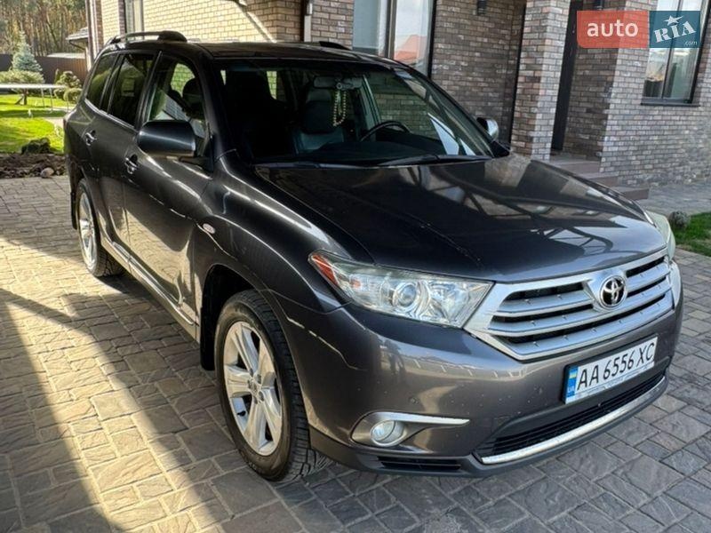 Toyota Highlander 2013