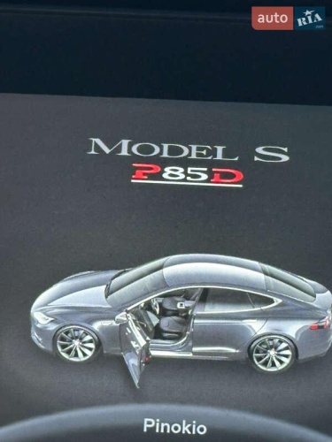 Tesla Model S 2015