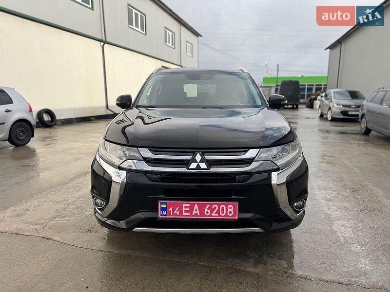 Mitsubishi Outlander 2016