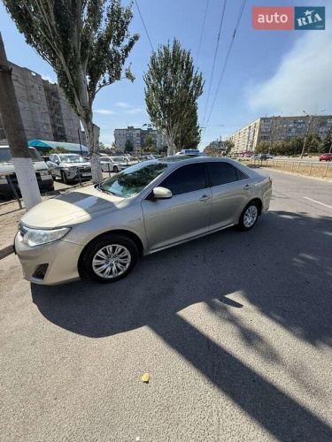 Toyota Camry 2013
