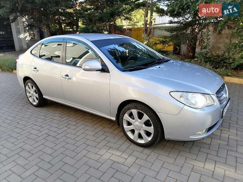 Hyundai Elantra 2010
