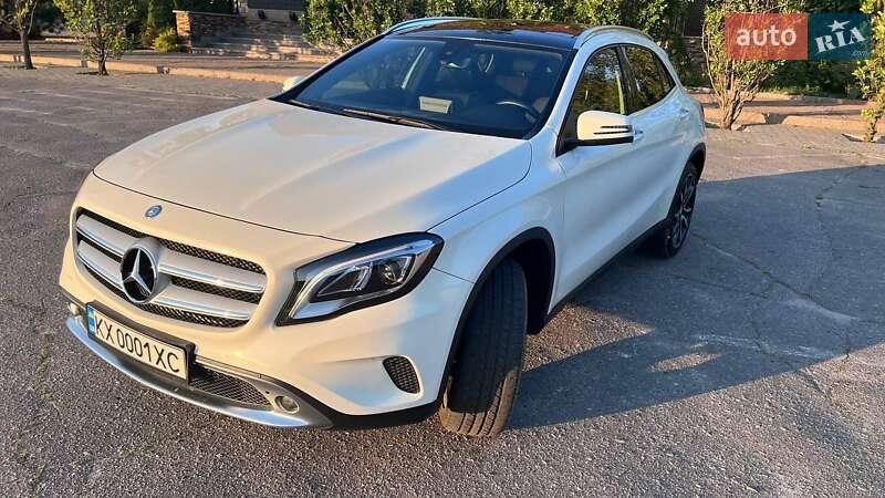 Mercedes-Benz GLA-Class 2016