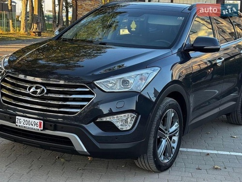 Hyundai Grand Santa Fe 2015