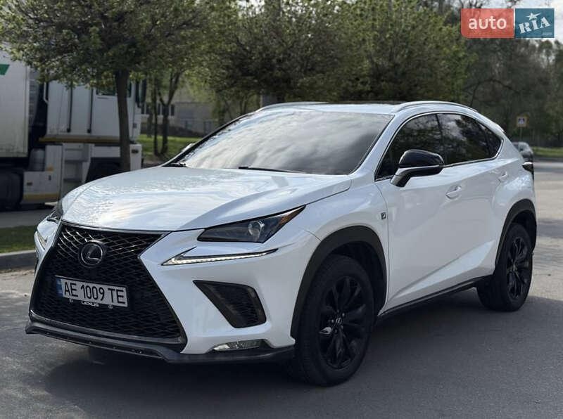 Lexus NX 2017