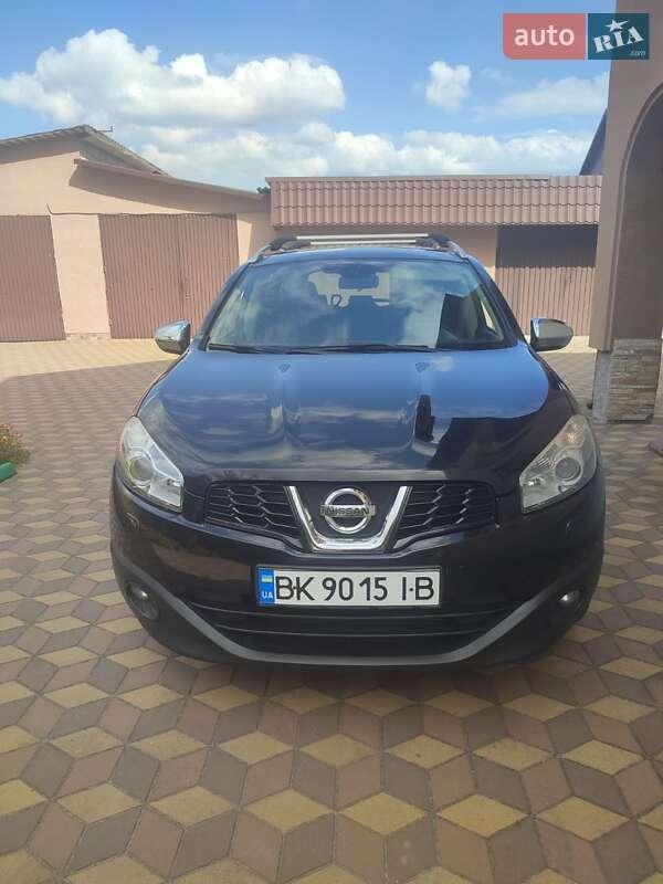 Nissan Qashqai+2 2012