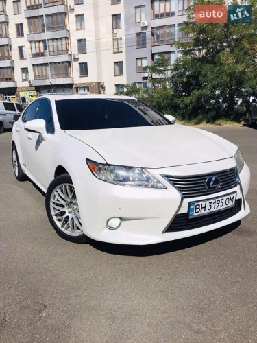Lexus ES 2013