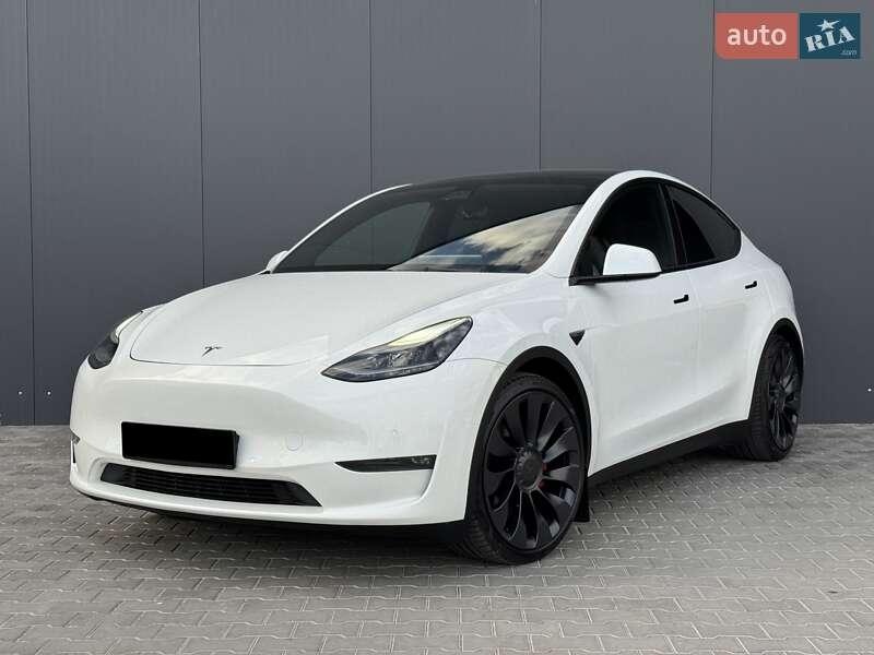 Tesla Model Y 2022