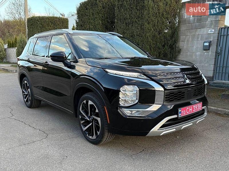 Mitsubishi Outlander 2022
