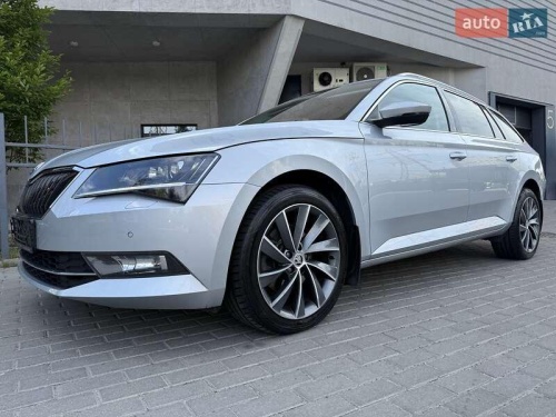 Skoda Superb 2020