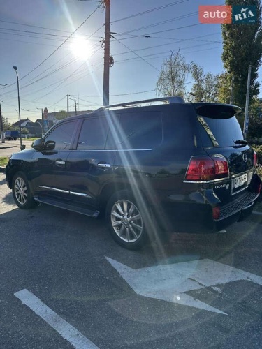 Lexus LX 2009
