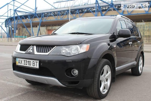 Mitsubishi Outlander XL 2008