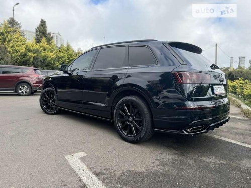 Audi Q7 2016