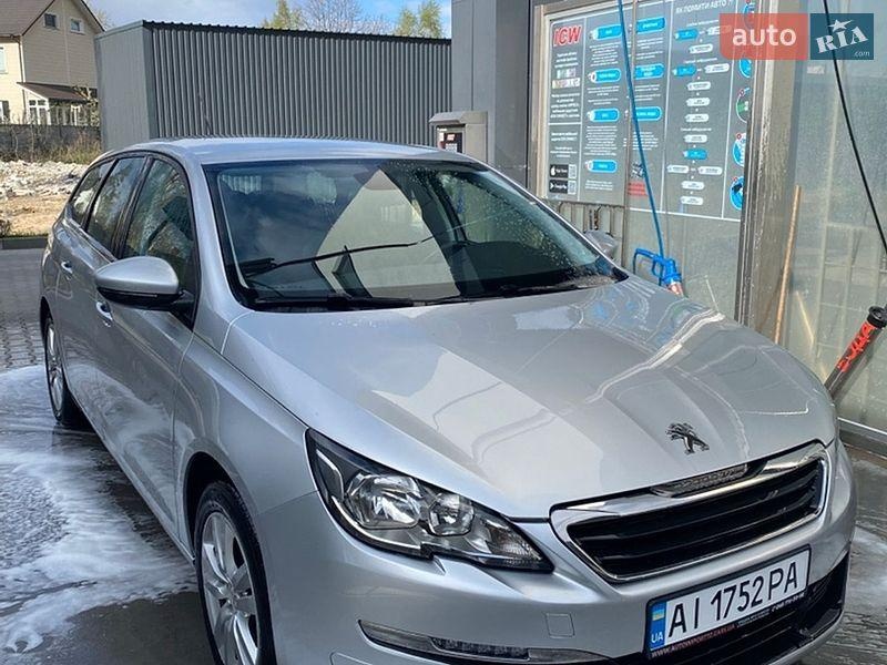 Peugeot 308 2016