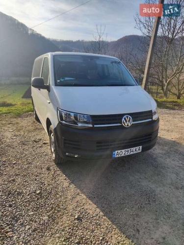 Volkswagen Caravelle 2018