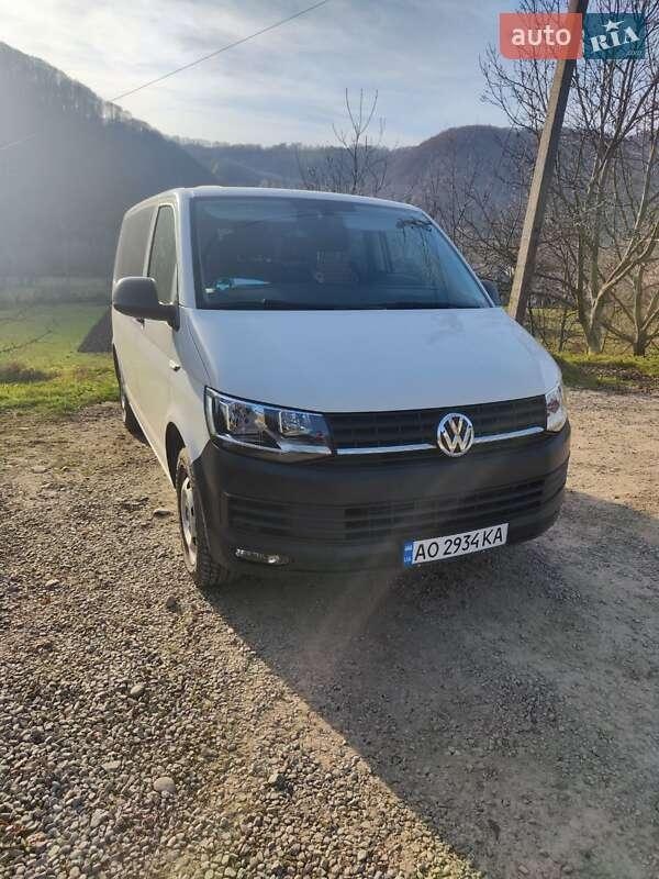 Volkswagen Caravelle 2018
