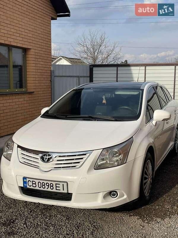 Toyota Avensis 2010