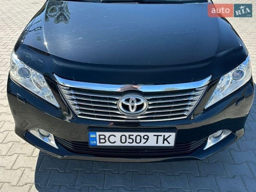 Toyota Camry 2014