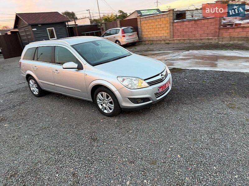 Opel Astra 2009