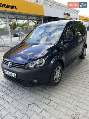 Volkswagen Caddy 2011