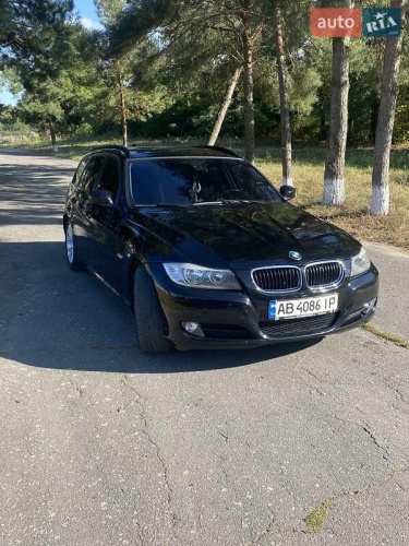 BMW 3 Series 2010