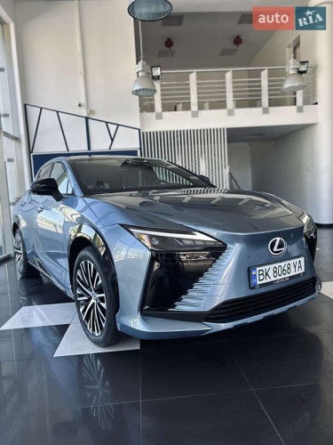 Lexus RZ 2023