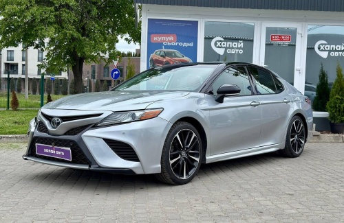 Toyota Camry 2018