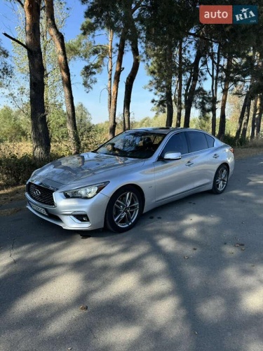 Infiniti Q50 2017