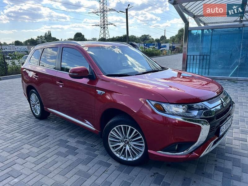 Mitsubishi Outlander 2019