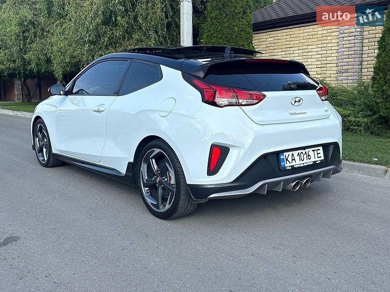 Hyundai Veloster 2018