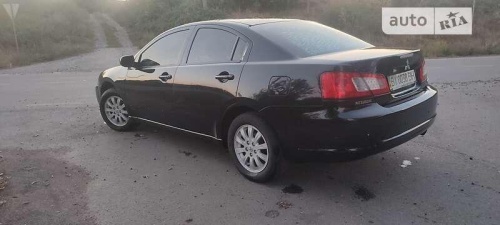 Mitsubishi Galant 2009