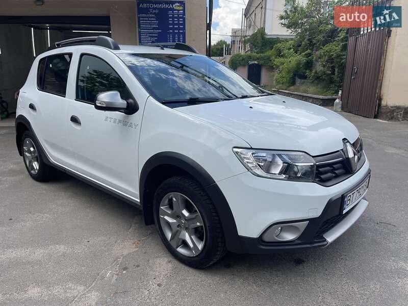 Renault Sandero StepWay 2018