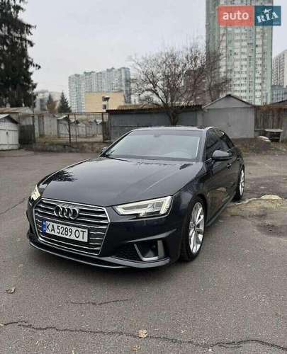 Audi A4 2019