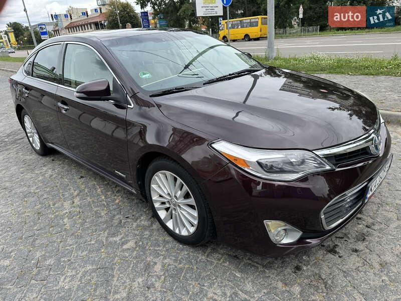 Toyota Avalon 2014