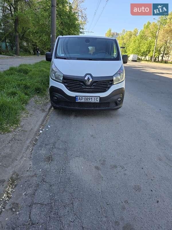Renault Trafic 2015