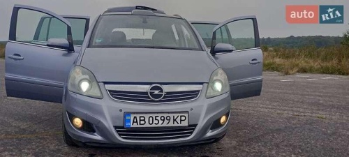 Opel Zafira 2009