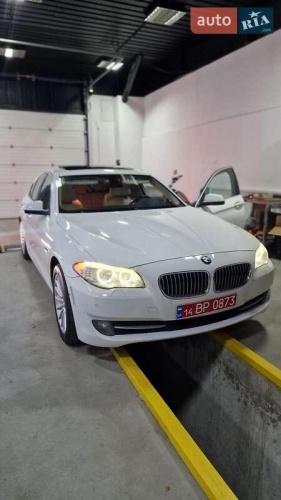BMW 5 Series 2012
