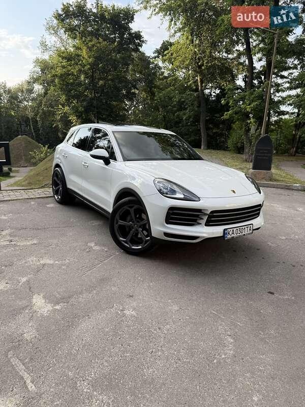 Porsche Cayenne 2020